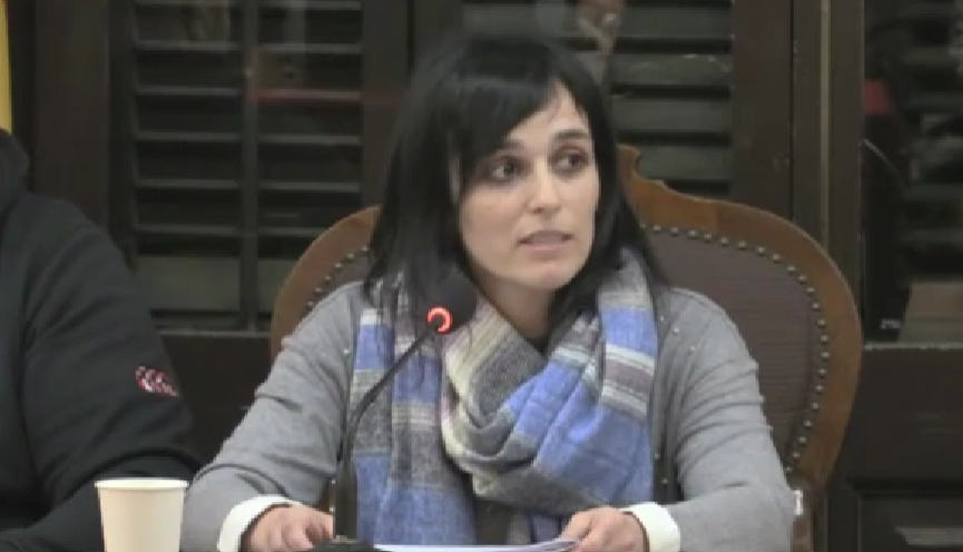 Silvia Orriols en el Pleno de la moción de confianza