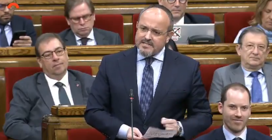 Alejandro Fernández en el Parlament